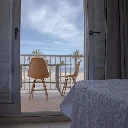 Precioso Apartamento En 1º Linea De La Playa De Gandia Solo Familias Buitenkant foto