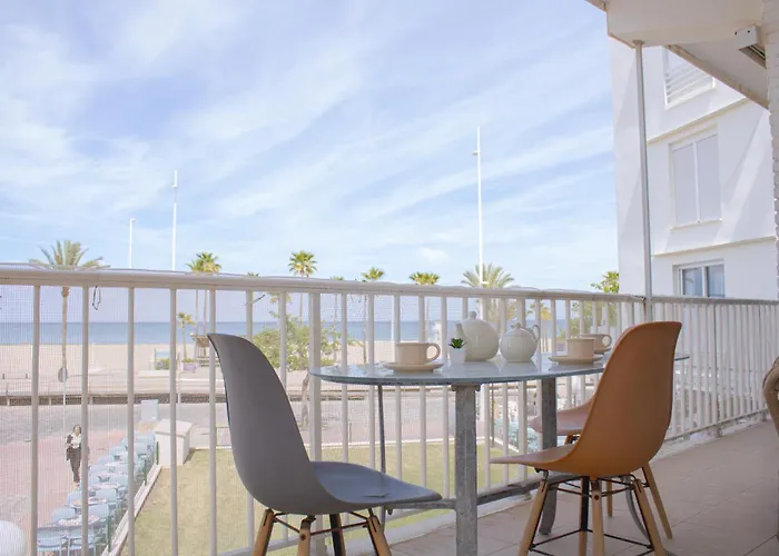 Precioso Apartamento En 1º Linea De La Playa De Gandia Solo Familias