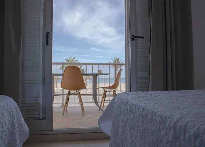 Precioso Apartamento En 1º Linea De La Playa De Gandia Solo Familias