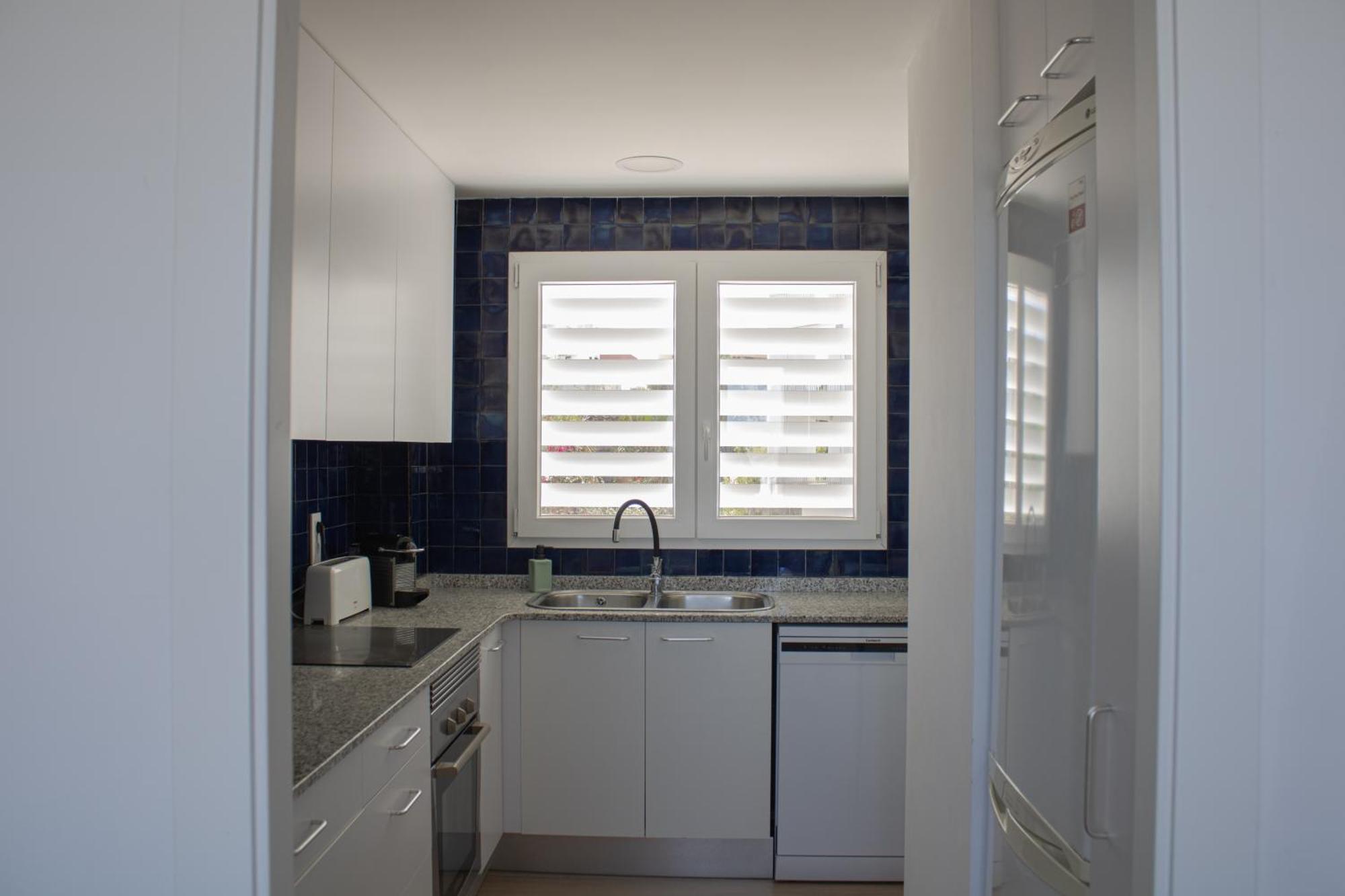 Precioso En 1º Linea De La Solo Familias Appartement